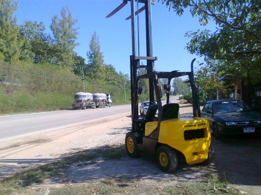 DAEWOO D25S-3 รถเก่านอก ตัดราคาเหลือ 245,000 บาท.