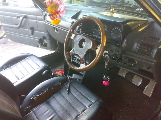 ขาย peugeot 305 14000 ขาย peugeot 305 14000