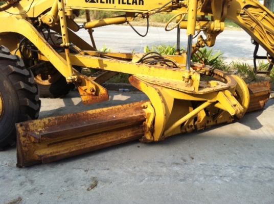 ขาย ! รถเกรดนำเข้ามือสอง CATERPILLAR รุ่น 140G ปี 1993
