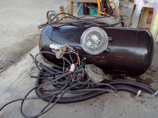 ขายชุดแก็สlpg มือสองสภาพยังใหม่ทั้งชุด