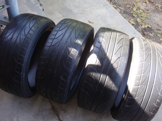 ขายยาง Dunlop Direzza  Japan   215/45/17  ปี 11