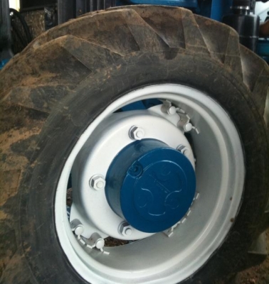 ขายรถไถ NEWHOLLAND 6640 FORD 2 เพลา พร้อมเอกสาร