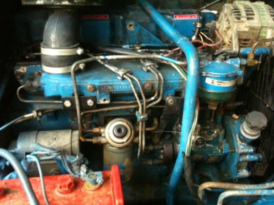 ขายรถไถ NEWHOLLAND 6640 FORD 2 เพลา พร้อมเอกสาร