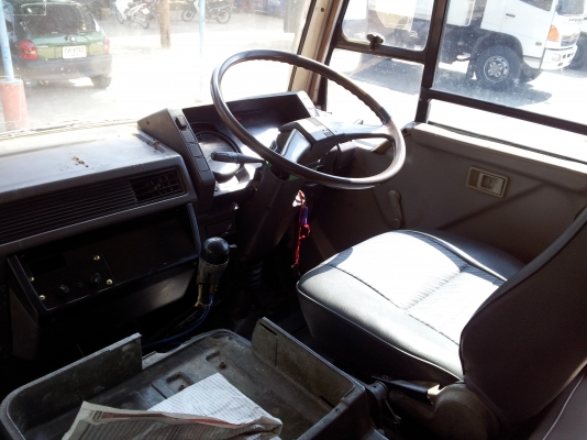 สิบล้อดั้ม ไอ้หลง Fuso FN527M