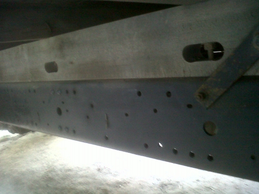 ขายด่วน อิชุชุ  120( เบียร์ช้าง ) ปี2541    ตัว 4.30 เมตร  ทะเบียนพร้อมแล้ว    ราคาต่อรองได้นิดหน่อยครับ