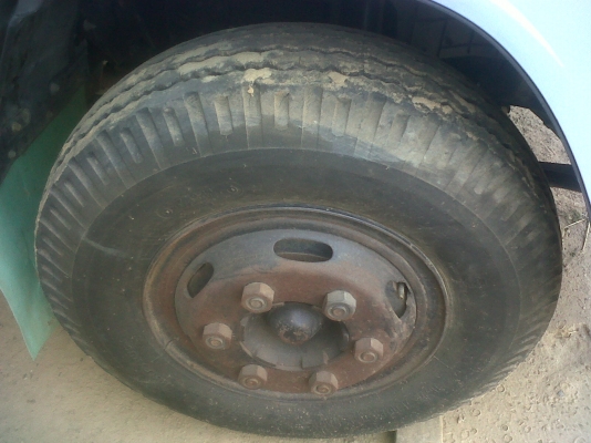 ขายด่วน อิชุชุ  120( เบียร์ช้าง ) ปี2541    ตัว 4.30 เมตร  ทะเบียนพร้อมแล้ว    ราคาต่อรองได้นิดหน่อยครับ