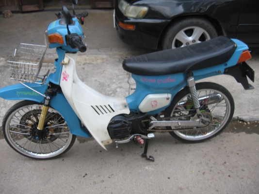 ขาย ซูซูกิ RC100 มีเล่มทะเบียน 087-7560307 ปอนด์