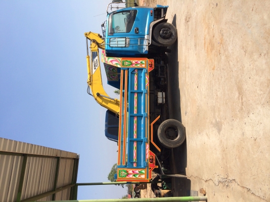 ต้องการขายรถบรรทุก