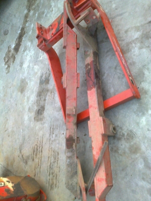 ขายใบมีดดันดินคูโบต้าL4508คับ