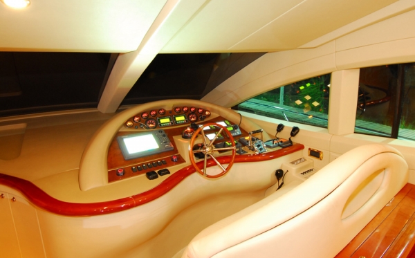 ประกาศขาย เรือยอชท์ 72 ฟุต อุปกรณ์ภายในครบชุด ปี 2007 ประกาศขาย เรือยอชท์ 72 ฟุต อุปกรณ์ภายในครบชุด ปี 2007