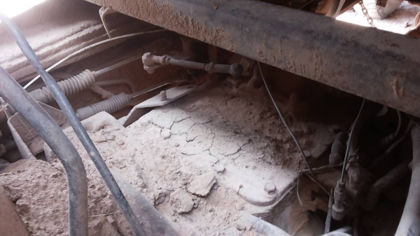 ***ขายแล้วครับขอบคุณ Truck2hand ขาย10ล้อดั๊ม2เพลา รถจอดไม่ได้ใช้ ไม่มีคนขับ ISUZU ROCKY FXZ13NFY 210 วางเครื่อง 240 (ลงเล่ม) เบรคลม เกียร์ฟูลเลอร์ ช่วงล่างเดิมคัสซีดีเดิมโรงงาน มีบวมซับในบ้าง ไม่ผุไม่ดาม กระบะดั๊มเหล็กสามมิตรลอนนอน สภาพดี สีไม่สวย ยางดี8เ