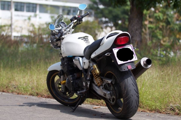 ขาย ลดราคาInazuma400 98 ทะเบียนกทม. 93,000 บาท ต่องลองได้เยอะมากครับ