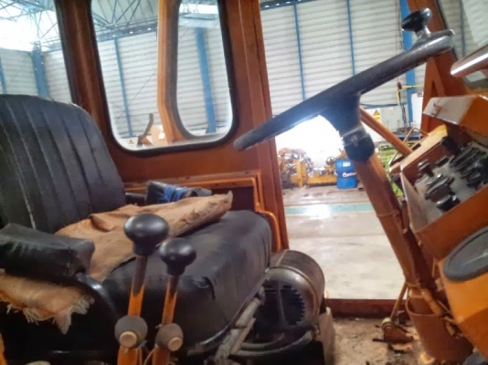 ขาย! รถตัก(ล้อยาง) นำเข้ามือสอง KOMATSU รุ่น JH65CV-2 / 10762