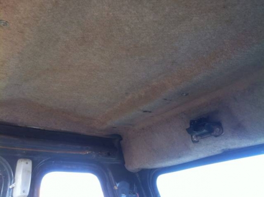 ขายรถแบคโฮ KOMATSU PC210LC-6 ทำงาน 6000 ชั่วโมง ปี2000 มี VDOครับ ระบบไฟฟ้าเต็ม รถนอกนำเข้าสภาพสวย