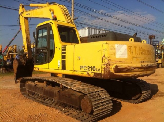 ขายรถแบคโฮ KOMATSU PC210LC-6 ทำงาน 6000 ชั่วโมง ปี2000 มี VDOครับ ระบบไฟฟ้าเต็ม รถนอกนำเข้าสภาพสวย