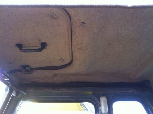 ขายรถแบคโฮ KOMATSU PC210LC-6 ทำงาน 6000 ชั่วโมง ปี2000 มี VDOครับ ระบบไฟฟ้าเต็ม รถนอกนำเข้าสภาพสวย