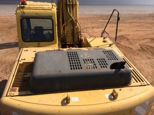 ขายรถแบคโฮ KOMATSU PC210LC-6 ทำงาน 6000 ชั่วโมง ปี2000 มี VDOครับ ระบบไฟฟ้าเต็ม รถนอกนำเข้าสภาพสวย