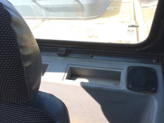 ขายรถแบคโฮ KOMATSU PC210LC-6 ทำงาน 6000 ชั่วโมง ปี2000 มี VDOครับ ระบบไฟฟ้าเต็ม รถนอกนำเข้าสภาพสวย