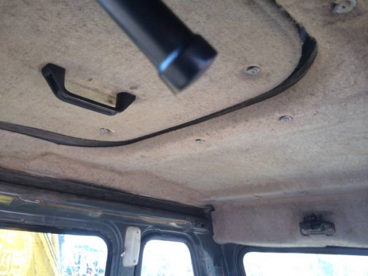 ขายรถแบคโฮ KOMATSU PC210LC-6 ทำงาน 6000 ชั่วโมง ปี2000 มี VDOครับ ระบบไฟฟ้าเต็ม รถนอกนำเข้าสภาพสวย