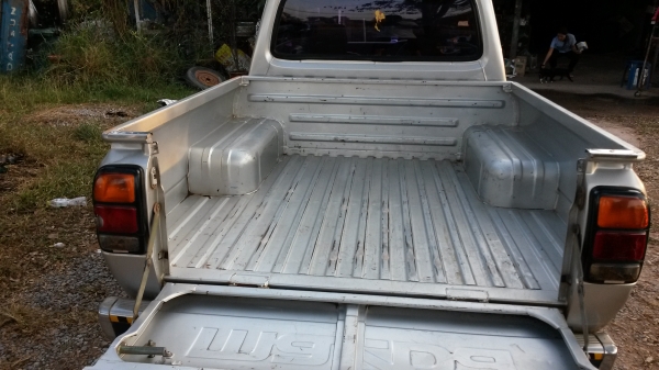 มาสด้าหัวโต เดิมๆสภาพสวยๆ มาสด้าหัวโต เดิมๆสภาพสวยๆ