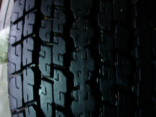 ขายยางถูกๆ265.70.16.มี2เส้นราคา2500บาท