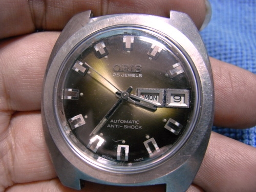 18ธ.ค.((น้าเล็ก)) นำเสนอนาฬิกา ข้อมือ หลายเรือน