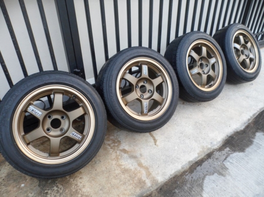 (ขาย10,000.-)te37ขอบ15"4รู100กว้าง7"ออฟ38สภาพสวยแทบไม่มีรอย(สีน้ำตาลไหม้ขอบชา)เหมือนแท้.+ยาง195/55/15บริสโตนGR90(ยางjapan)ปี10(ไม่กินข้าง) (ปกติ11,500.-)