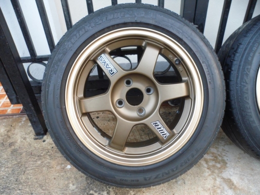 (ขาย10,000.-)te37ขอบ15"4รู100กว้าง7"ออฟ38สภาพสวยแทบไม่มีรอย(สีน้ำตาลไหม้ขอบชา)เหมือนแท้.+ยาง195/55/15บริสโตนGR90(ยางjapan)ปี10(ไม่กินข้าง) (ปกติ11,500.-)