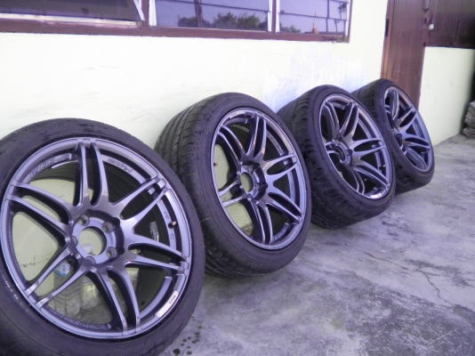 แม็ก18พร้อมยาง 5รู114.3