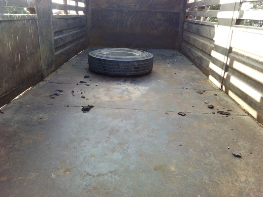 ขายกระบะเหล็ก 10 ล้อ