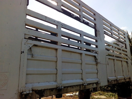 ขายกระบะเหล็ก 10 ล้อ