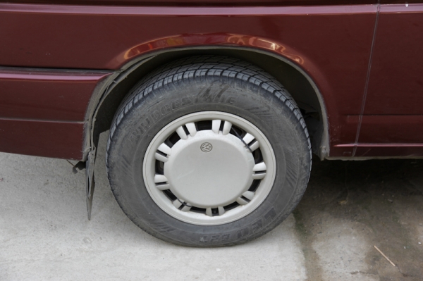 VOLKSWAGEN CARAVELLE 2.5GL 4WD SYNCRO