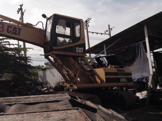 ขายแบคโฮCAT Pc-320L พร้อมบูมยาว มีบูม2ชุด (สภาพพร้อมใช้งาน) ขายแบคโฮCAT Pc-320L พร้อมบูมยาว มีบูม2ชุด (สภาพพร้อมใช้งาน)