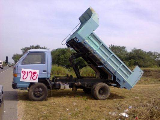 ขายรถดั้ม NPR 115แรงลดสุดๆ370000บ.ติดต่อ080-6331098