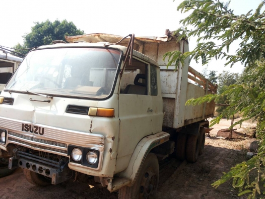 ขายด่วนISUZU JCMเพลาเดียวดั้ม สภาพพร้อมใช้ราคาแบบนี้รีบจองโทร0801515451