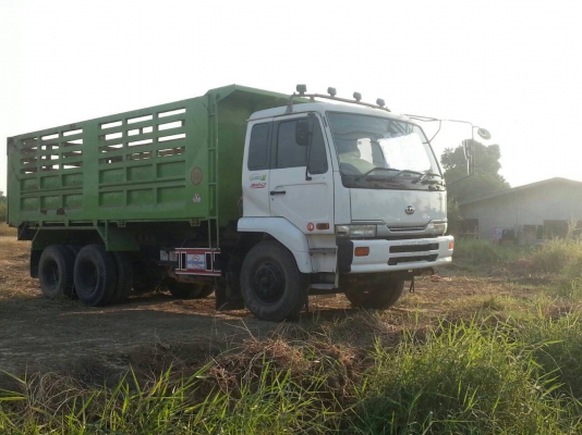ขายด่วน10ล้อดั๊มพ์ NISSAN UD CWM454 320แรงม้า
