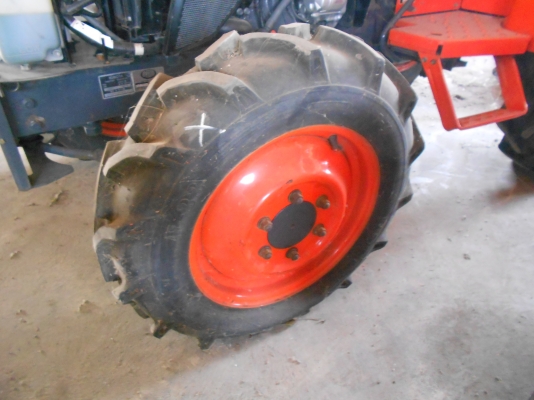 คูโบต้า L3008 แม็กซ์