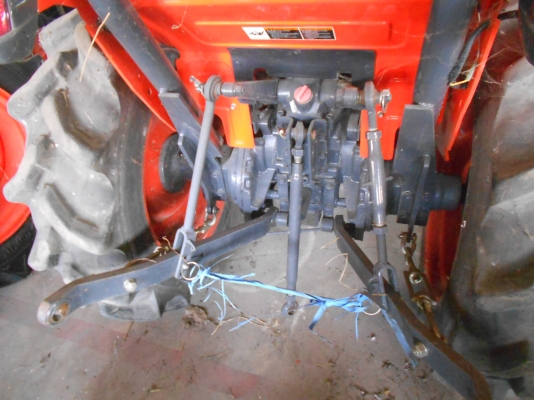 คูโบต้า L3008 แม็กซ์