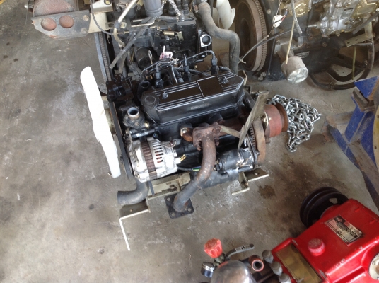 ขายเครื่องมิตซูบิชิ 3 สูบเก่าญี่ปุ่นรุ่น L3C ขนาด 18 แรงม้าสภาพสวย