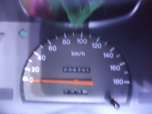 ต้องการขายรถกระบะ อีซูซุ ดรากอนอาย เจ้าของขายเอง