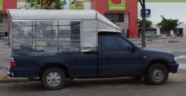 ต้องการขายรถกระบะ อีซูซุ ดรากอนอาย เจ้าของขายเอง ต้องการขายรถกระบะ อีซูซุ ดรากอนอาย เจ้าของขายเอง