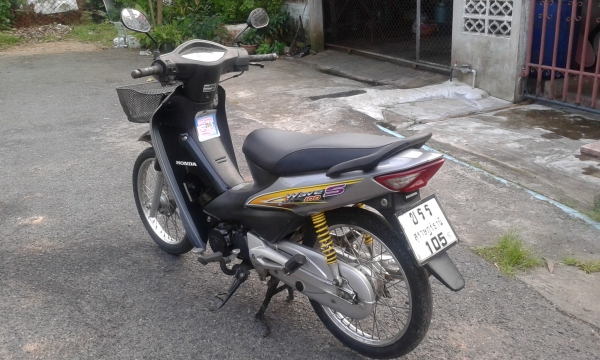 ขาย นิว KSR ตัวใหม่ปี 2011สวยเดิมๆทั้งคันทะเบียน57ราคา35500บ((.พร้อมส่งทุกจังหวัด))