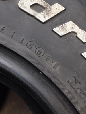 ขายยาง BF ALLTERRAIN 32*11.5*15  ดอกหนาๆ 1ชุดครับ