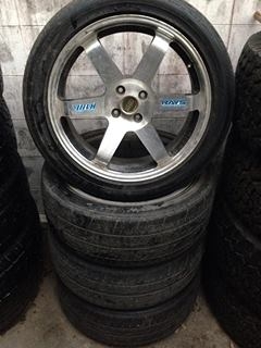 ขายล้อ TE37 ขอบ18  4/100 กว้าง7.5  พร้อมยางตามสภาพ 1ชุดครับ