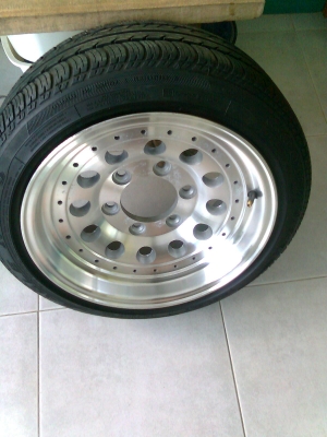 ขายหยดน้ำR15X7 6/139 รัดยาง175-50-15 1ล้อ2200