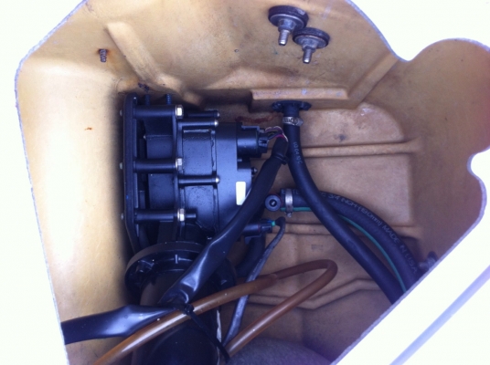 ขายด่วน Seadoo-wake 215 hp ปี 2011 ขายด่วน Seadoo-wake 215 hp ปี 2011