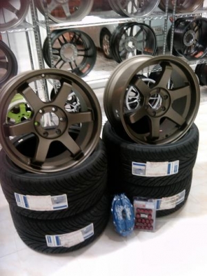 ขายแม็กซ์TE37พร้อมยาง