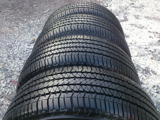 ขายแม็ก เชฟโรเลต เทรลเบลเซอร์ พร้อมยางบริสโตน 265/60R18  ยางสัปดาห์ที่34 ปี12 ใช้งานมาน้อยมากสภาพ95\% พร้อมน๊อตแท้ 24 ตัว