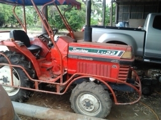 ขาย คูโบต้า L-1 20 2เพลารถไร่อ้อย สภาพเยี่ยม ตัดเพลาแล้ว พร้อมหางตีอ้อยตอ ใบเต็ม  160000