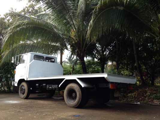 รถบรรทุก 6 ล้อ